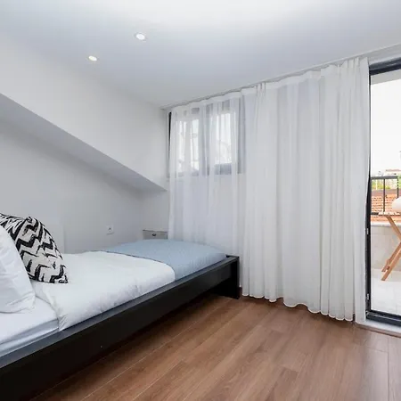 3-bedroom Apartment