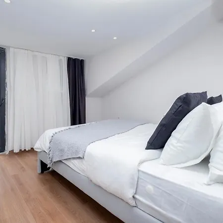 3-bedroom