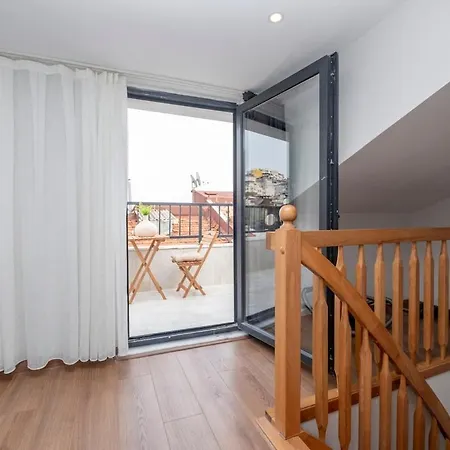 3-bedroom דירה *