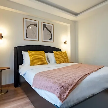 3-bedroom *